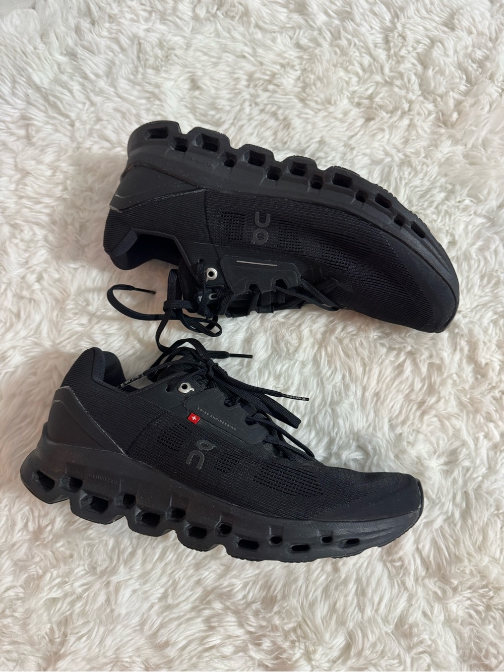 On Running Cloudstratus Black Women's Running Sneakers Size 9